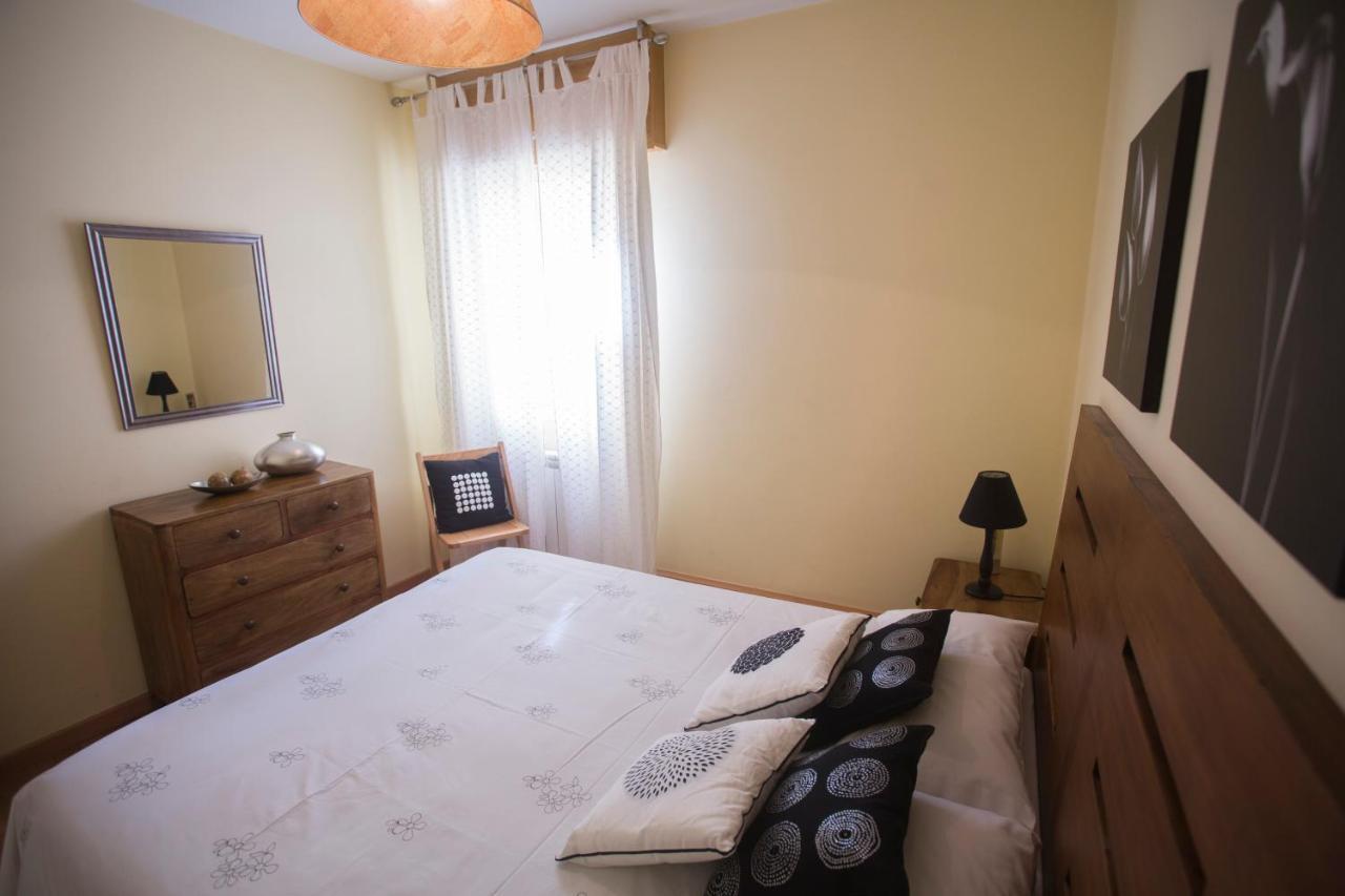 Apartamentos Sarela Santiago de Compostela Luaran gambar