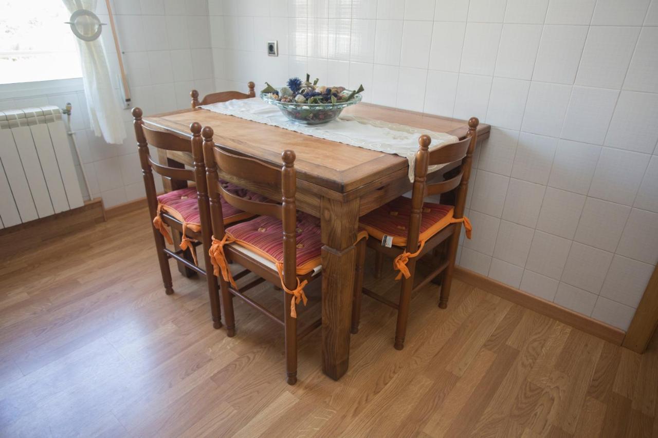 Apartamentos Sarela Santiago de Compostela Bilik gambar