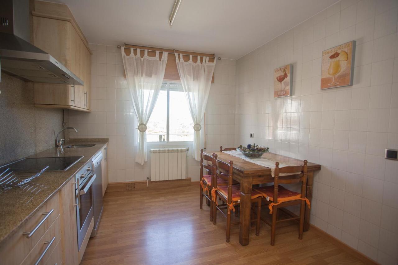 Apartamentos Sarela Santiago de Compostela Luaran gambar